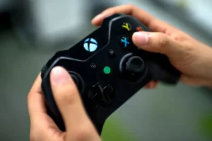 photo of xbox gaming controller